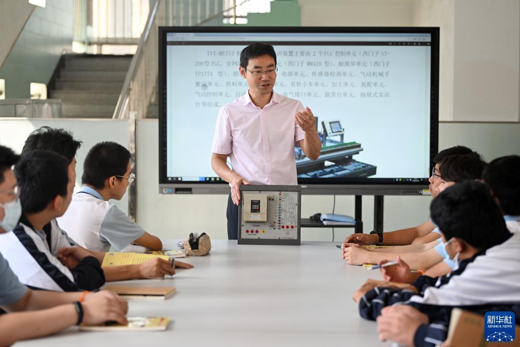 皇冠手游游戏